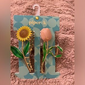 NWT Piper K Metal Floral Embellished Claw Hair Clips